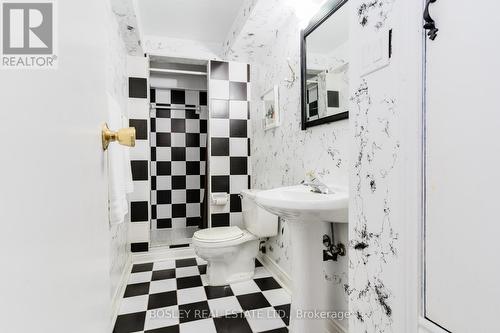 4 Nantucket Crescent, Brampton, ON - Indoor Photo Showing Bathroom