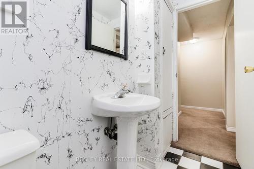 4 Nantucket Crescent, Brampton, ON - Indoor Photo Showing Bathroom