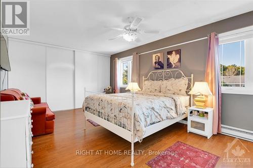 921 Dianne Avenue, Prescott And Russell, ON - Indoor Photo Showing Bedroom