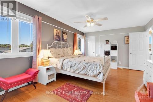 921 Dianne Avenue, Prescott And Russell, ON - Indoor Photo Showing Bedroom