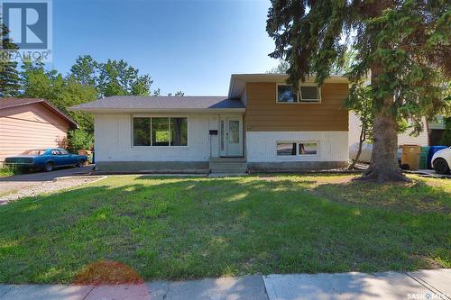 1425 Parker Avenue, Regina, SK - Outdoor