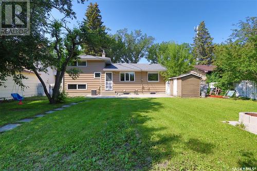 1425 Parker Avenue, Regina, SK - Outdoor