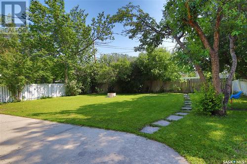 1425 Parker Avenue, Regina, SK - Outdoor