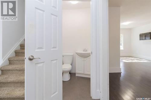 104 Idylwyld Place, Saskatoon, SK - Indoor Photo Showing Bathroom