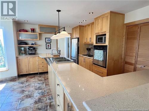 1900 Connemara Place, Bathurst, NB - Indoor Photo Showing Kitchen With Double Sink