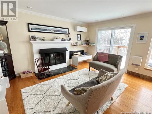 1900 Connemara Place, Bathurst, NB - Indoor Photo Showing Living Room With Fireplace