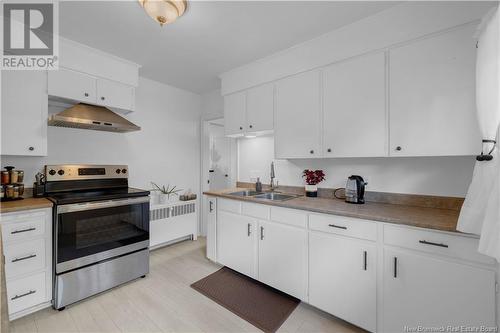 951 Rocky Bluff Terrace, Saint John, NB - Indoor Photo Showing Kitchen With Double Sink