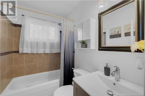 951 Rocky Bluff Terrace, Saint John, NB - Indoor Photo Showing Bathroom