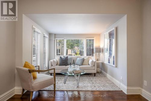 119 Glenforest Road, Toronto, ON - Indoor Photo Showing Living Room