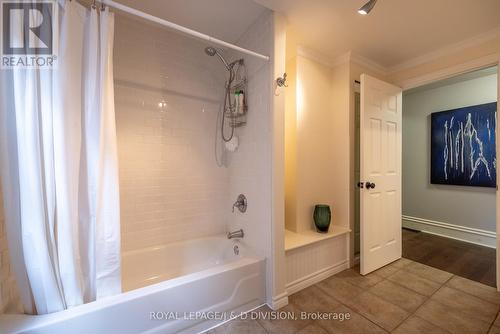 119 Glenforest Road, Toronto, ON - Indoor Photo Showing Bathroom