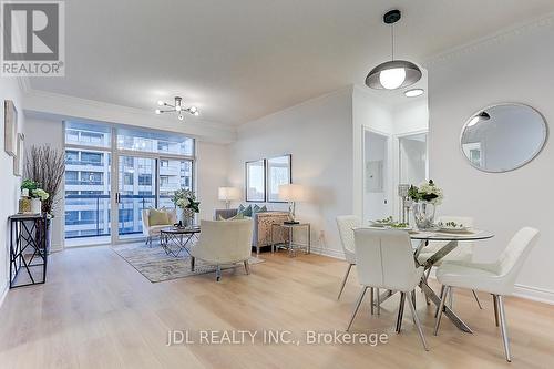 1709 - 880 Grandview Way, Toronto, ON - Indoor Photo Showing Dining Room