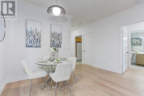 1709 - 880 Grandview Way, Toronto, ON - Indoor Photo Showing Dining Room