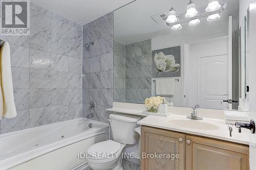 1709 - 880 Grandview Way, Toronto, ON - Indoor Photo Showing Bathroom