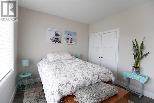 296 Davies Street East, Dresden, ON - Indoor Photo Showing Bedroom