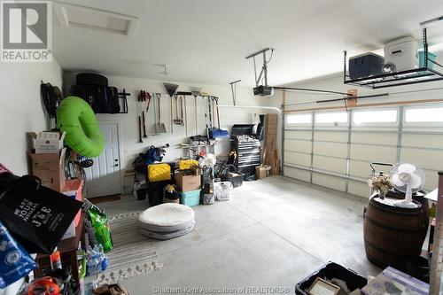 296 Davies Street East, Dresden, ON - Indoor Photo Showing Garage