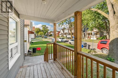 375 Bridge Avenue, Windsor, ON - Outdoor With Deck Patio Veranda With Exterior