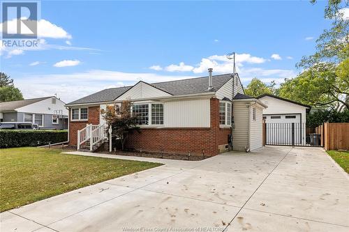 3151 Dandurand, Windsor, ON - Outdoor