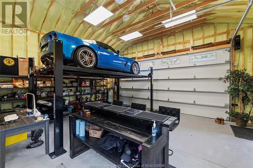 3151 Dandurand, Windsor, ON - Indoor Photo Showing Garage