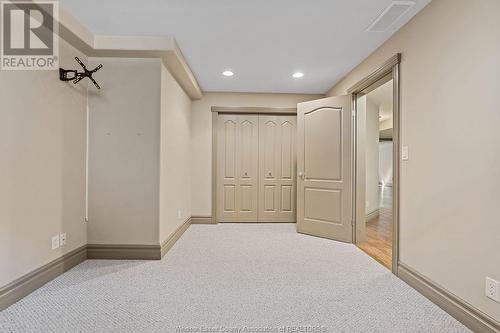 16 Wisteria Lane, Kingsville, ON - Indoor Photo Showing Other Room