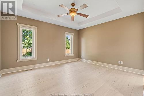 16 Wisteria Lane, Kingsville, ON - Indoor Photo Showing Other Room