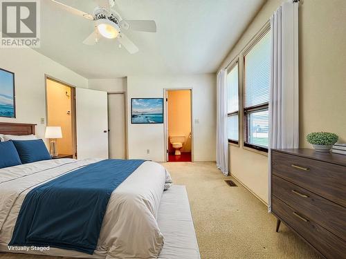 901 Riverside Avenue, Sicamous, BC - Indoor Photo Showing Bedroom