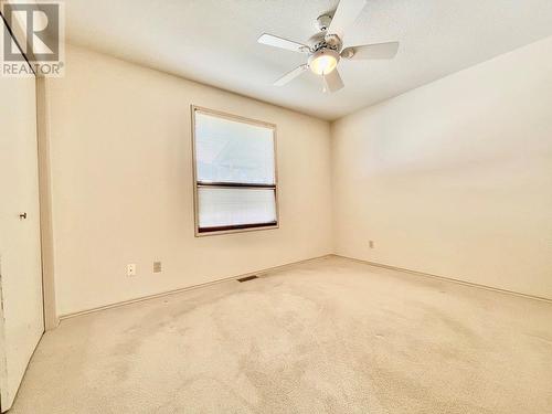 901 Riverside Avenue, Sicamous, BC - Indoor Photo Showing Other Room