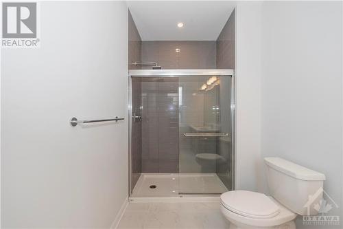 161 Invention Boulevard, Ottawa, ON - Indoor Photo Showing Bathroom