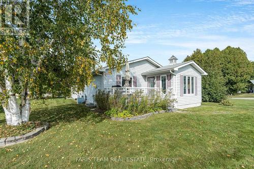 2 St James Place, Wasaga Beach, ON - Outdoor