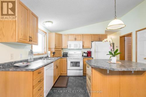 2 St James Place, Wasaga Beach, ON - Indoor Photo Showing Kitchen With Double Sink