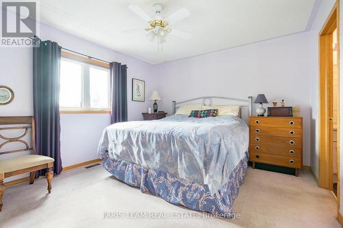 2 St James Place, Wasaga Beach, ON - Indoor Photo Showing Bedroom