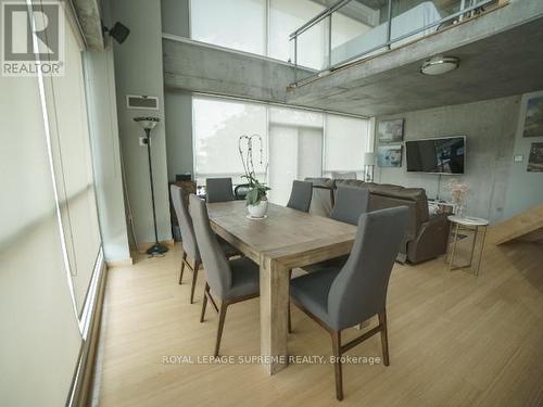 516 - 954 King Street W, Toronto, ON - Indoor Photo Showing Dining Room