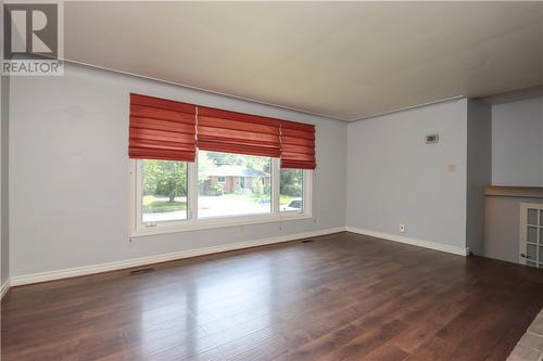 416 Arnold Street, Sudbury, ON - Indoor Photo Showing Other Room