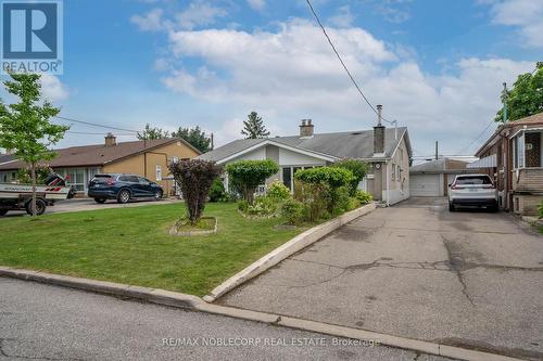 23 Kanarick Crescent, Toronto, ON - Outdoor