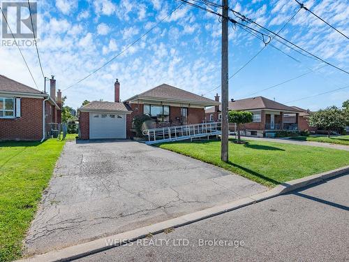 79 Cuffley Crescent S, Toronto, ON - Outdoor With Deck Patio Veranda