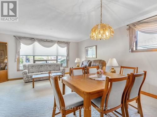 79 Cuffley Crescent S, Toronto, ON - Indoor Photo Showing Dining Room