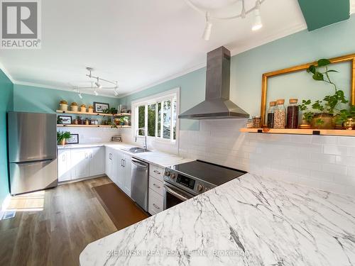 134 Picadilly Circle, Iroquois Falls, ON - Indoor Photo Showing Kitchen