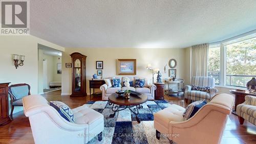 204 - 1180 Commissioners Road W, London, ON - Indoor Photo Showing Living Room