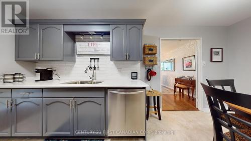 204 - 1180 Commissioners Road W, London, ON - Indoor Photo Showing Kitchen With Double Sink