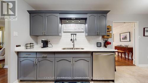 204 - 1180 Commissioners Road W, London, ON - Indoor Photo Showing Kitchen With Double Sink