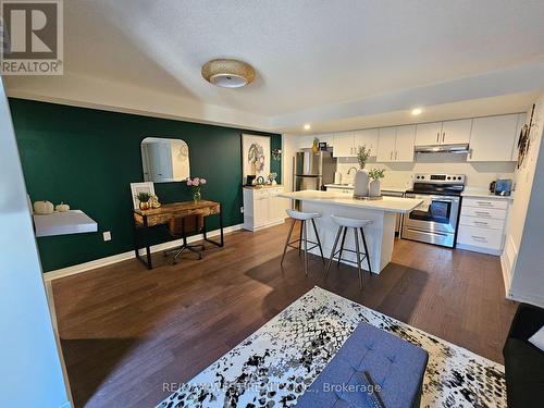 A - 31A Lookout Drive, Clarington, ON - Indoor Photo Showing Kitchen With Stainless Steel Kitchen