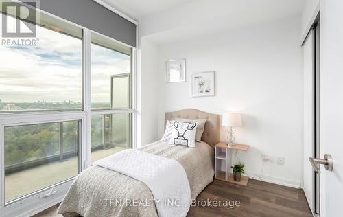 1105 - 36 Forest Manor Road, Toronto, ON - Indoor Photo Showing Bedroom