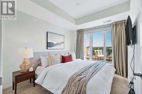 622 - 900 Mount Pleasant Road, Toronto, ON - Indoor Photo Showing Bedroom