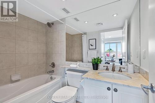 622 - 900 Mount Pleasant Road, Toronto, ON - Indoor Photo Showing Bathroom