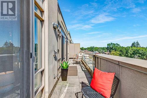 622 - 900 Mount Pleasant Road, Toronto, ON - Outdoor With Balcony