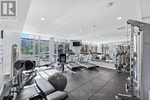 622 - 900 Mount Pleasant Road, Toronto, ON - Indoor Photo Showing Gym Room