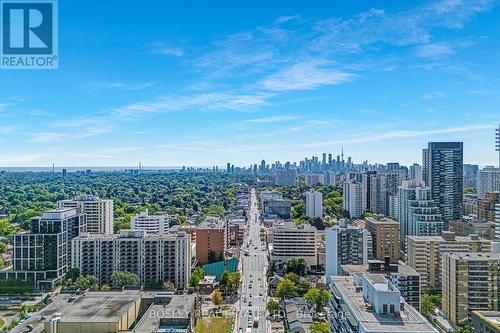 622 - 900 Mount Pleasant Road, Toronto, ON - Outdoor With View