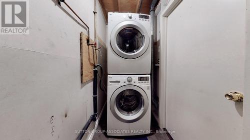 81 - 615 Rathburn Road E, Toronto, ON - Indoor Photo Showing Laundry Room