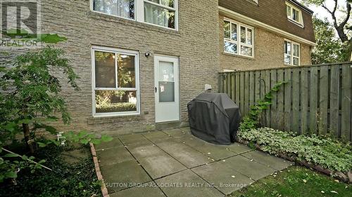 81 - 615 Rathburn Road E, Toronto, ON - Outdoor