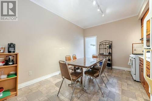 333 Concord Avenue, Toronto, ON - Indoor Photo Showing Dining Room