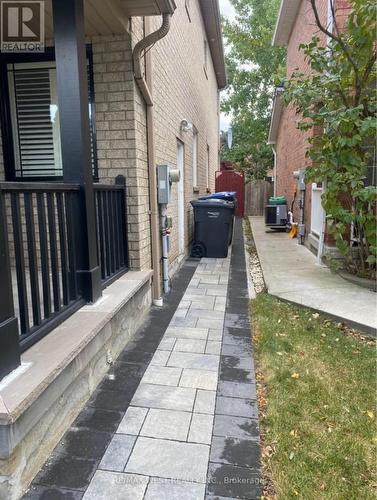 Bsmt - 7225 Dime Crescent, Mississauga, ON - Outdoor